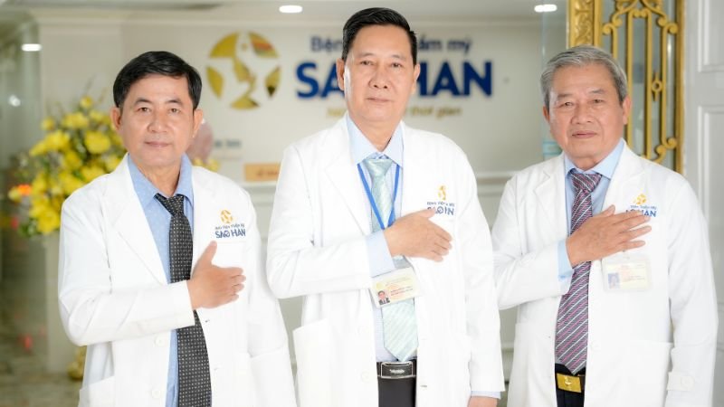 Đội ngũ ban lãnh đạo bệnh viện